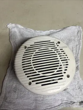 Mar-speak-er-00 Yamaha 2000 Ls2000 Sterio Speaker Tested